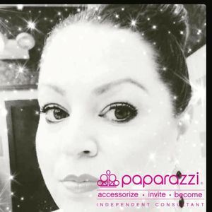 Meet your Posher, Mandy